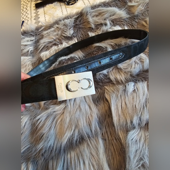 SOLD Coach dressing belt - Picture 5 of 15